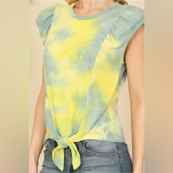 New pretty yellow top - 095 - Picture 5 of 5